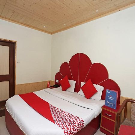 Oyo 27002 Hsr Ram Bazaar Hotell Shimla Eksteriør bilde