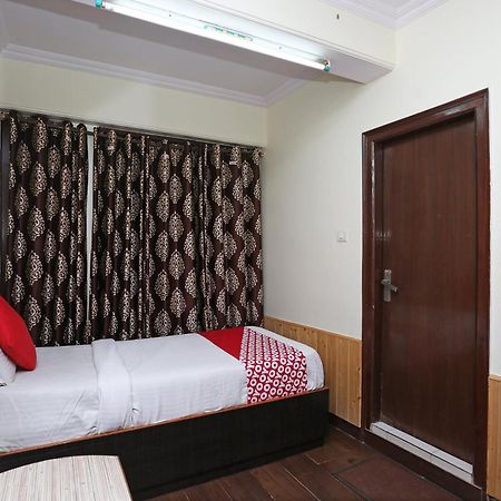 Oyo 27002 Hsr Ram Bazaar Hotell Shimla Eksteriør bilde