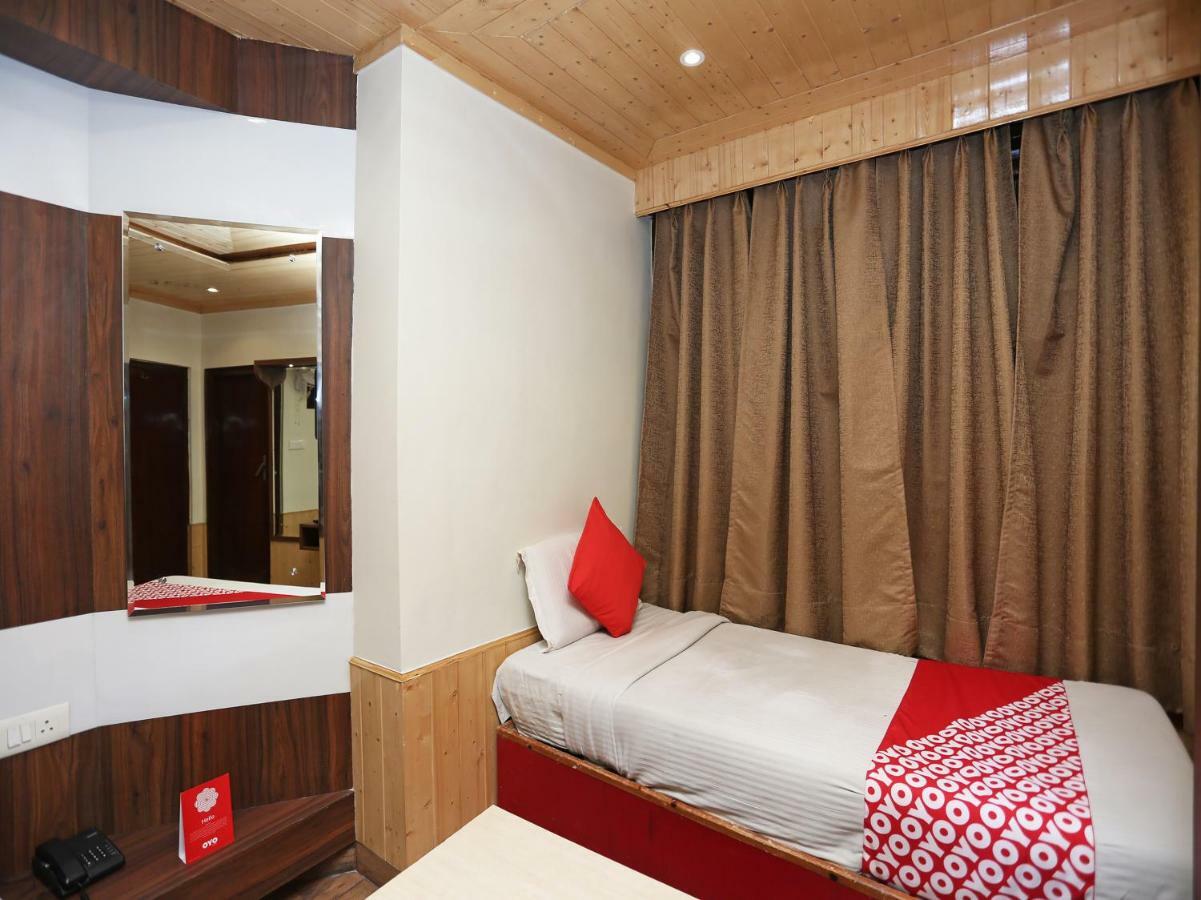 Oyo 27002 Hsr Ram Bazaar Hotell Shimla Eksteriør bilde