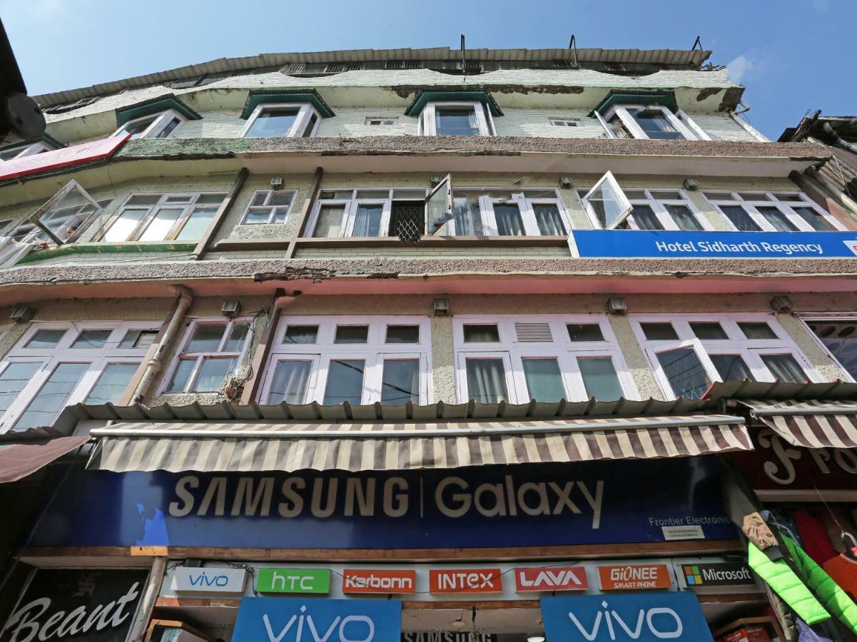 Oyo 27002 Hsr Ram Bazaar Hotell Shimla Eksteriør bilde