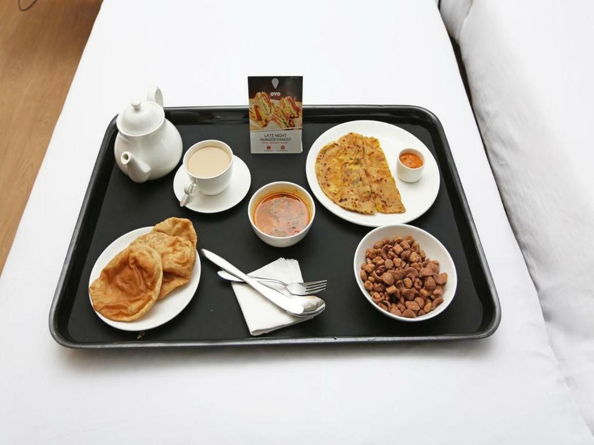 Oyo 27002 Hsr Ram Bazaar Hotell Shimla Eksteriør bilde
